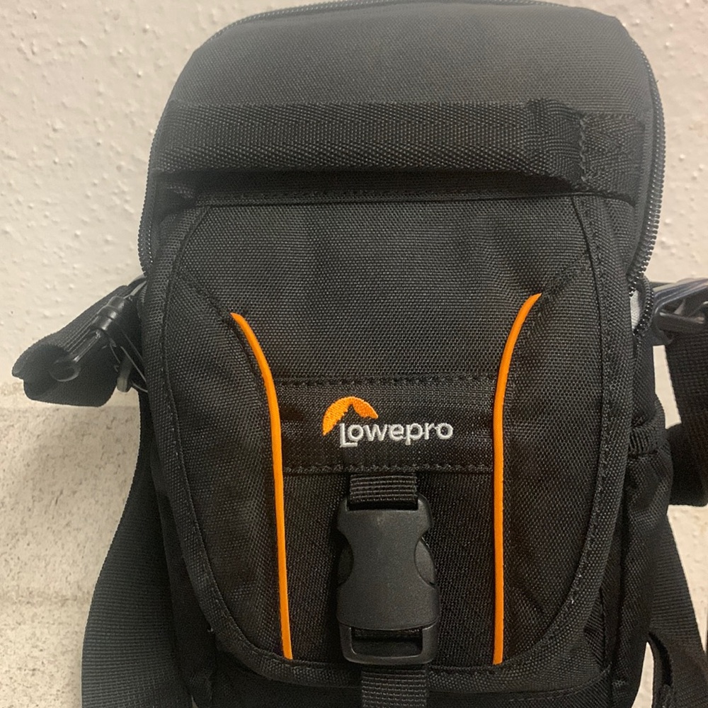 Lowepro Adventura SH 120 II (black)